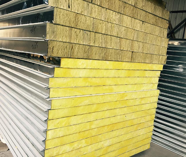 Panel bông thủy tinh glass wool thi công trần vách