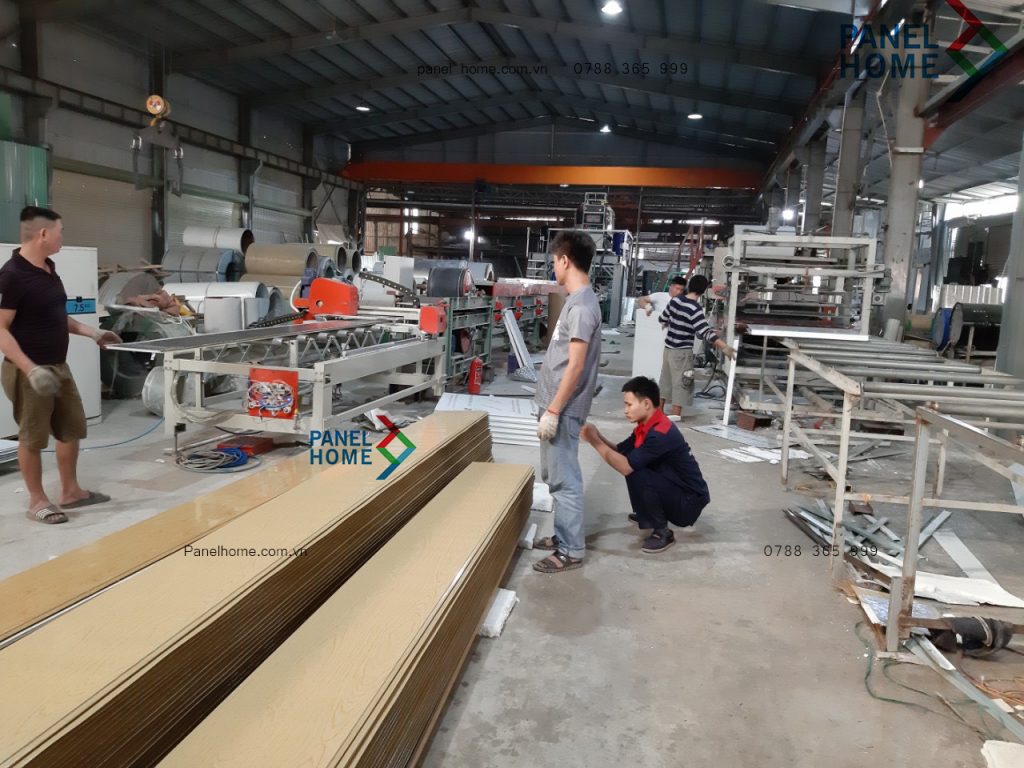 Nhà máy sản xuất TẤM TRẦN TÔN XỐP