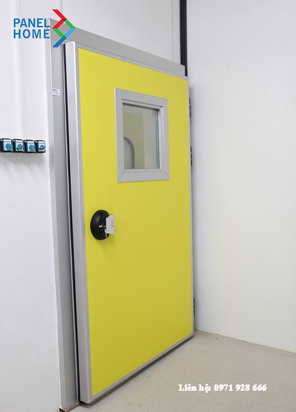 Cửa panel kho lạnh cách nhiệt 1 cánh