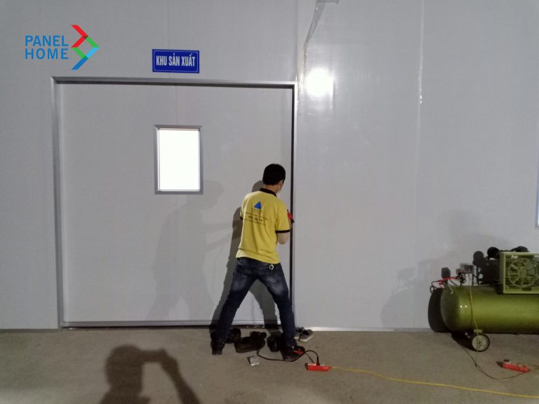 Thi công cửa kho lạnh uy tín