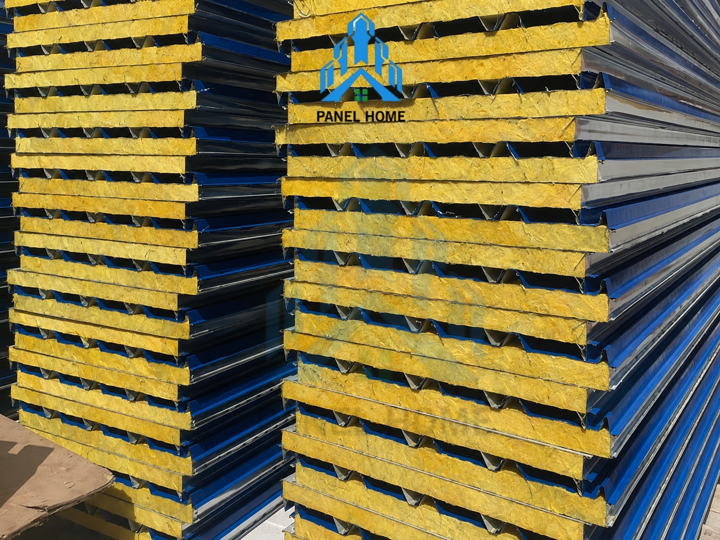 Ưu điểm của tôn chống nóng Glasswool cách âm tốt và nhẹ