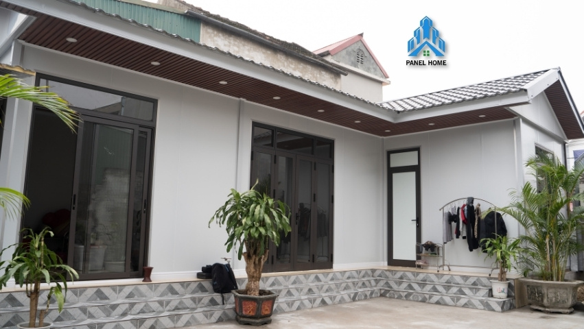 Nhà ở dân dụng sử dụng tấm panel nhà lắp ghép hiện đại