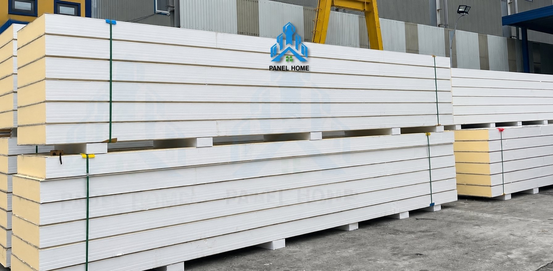 Báo giá tấm panel tường ngoài trời giá rẻ tại Hà Nội